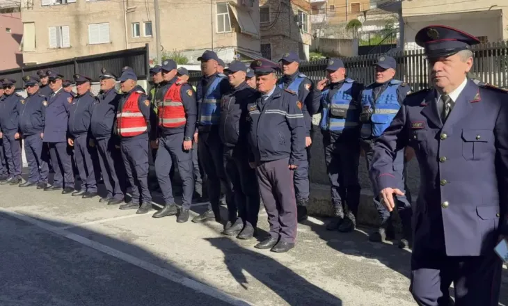 Një tjetër oficer i Komisariatit të Policisë Sarandë bie në prangat e AMP