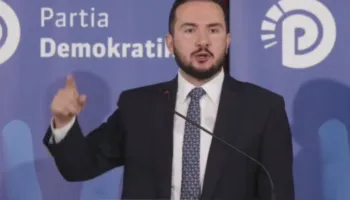 “Nuk zmbrapsemi, me ne u ka ngecur sharra në gozhdë”, Salianji: S’na trembin dot! Do e “shkundim” edhe Tiranën