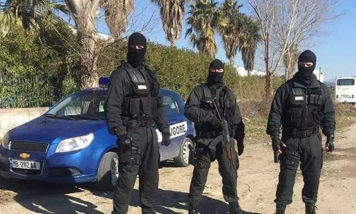 Operacion antidrogë në Elbasan, 18 në pranga, 5 në kërkim! Kontrolle në disa banesa, sekuestrohet kokainë