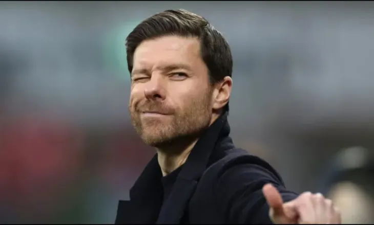 Operacioni Xabi Alonso në Londër, Chelsea kontakton me ish trajnerin e Realit të Madridit