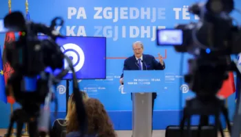 Opozita kërkon largimin e Ramës, Berisha thirrje qytetarëve për pjesëmarrje në protestë
