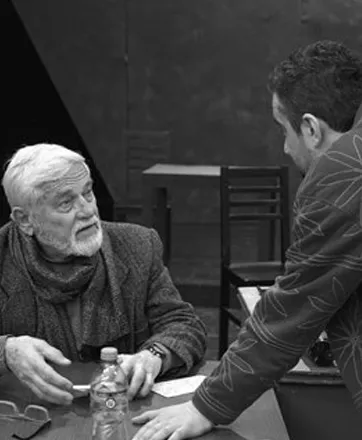 “Otello” në skenë me regji nga Qëndrim Rijani, një nga tragjeditë e William Shakespeare, premierë në Teatrin Kombëtar
