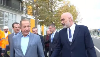 Pacolli bëzan për herë të parë se Aeroportin po ja merr Rama