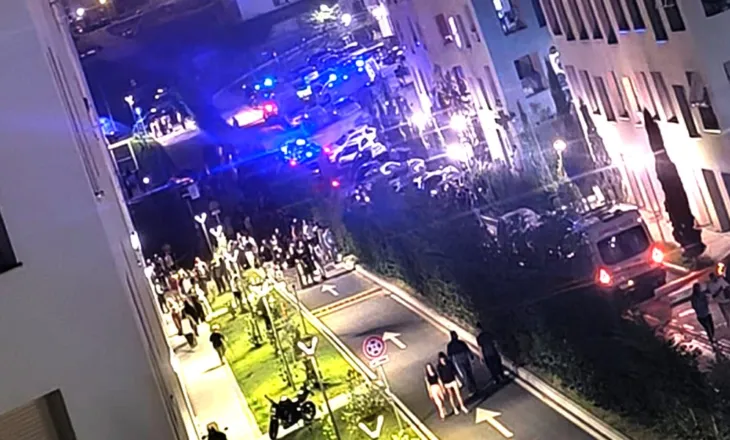 PANIK NE TIRANE, MERR FLAKE PALLATI TE ‘KADIU’