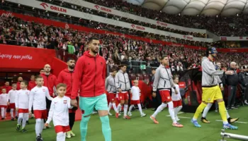 Paraqitja e kuqezinjve, Strakosha dhe Pilo shpallen kampionë në Greqi