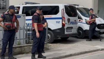 Pas 7 orësh seancë, Gjykata jep vendimin për 4 drejtuesit e Komisariatit të Policisë Sarandë