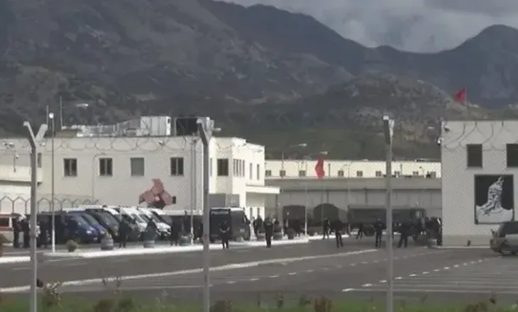 Pas pesë muajsh pezullim, rikthehet regjimi “41 Biss” në burgun e Peqinit për të dënuarit me rrezikshmëri të lartë