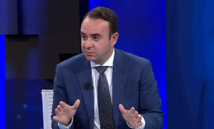 “Pasuritë marramendëse të..”,Balliu ‘shpërthen’ në akuza ndaj Ramës:Shefi i vetëm i AKSHI-t dhe përgjegjës për sistemin