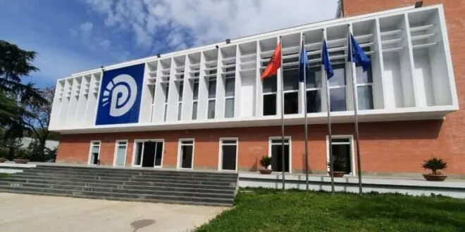 PD dorëzon amendamentet për Rregulloren e Kuvendit, kërkon konsensus dhe mbrojtje të drejtave të opozitës!
