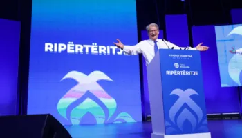 “PD ka nevojë për riorganizim”, Berisha në Kuvendin Kombëtar: Të rinjtë janë gjëja më e çmuar, njohim defektet dhe problemet tona