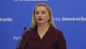 “PD nuk është bashkim interesash”, Vokshi sulmon ata që presin ‘pas gardhit’: Rama mendon se çdo njeri ka një çmim