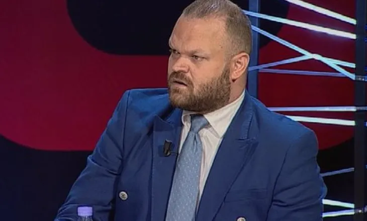 “PD të shkojë më djathtas, të dalë nga EPP”, Kalaja zbulon propozimet e bëra në Këshillin Kombëtar