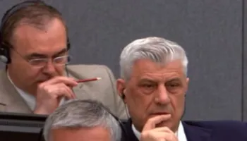 “Pengim i drejtësisë”/ Përfundon mbrojtja e Thaçit, ish-presidenti në pritje të vendimeve nga Haga