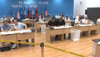 Përfundon numërimi i votave për anëtarët e rinj të Këshillit Kombëtar të PD, rezultatet pritet të bëhen publike gjatë pasdites