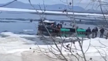 Përmbyset anija në liqenin Bajkal/ Vdesin pesë turistë, shpëton mrekullisht një i mitur