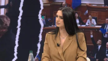 Përplasje e fortë në PD, Alesia Balliu shpërthen ndaj Flamur Nokës: Je llumi i partisë, do të të zhburrëroj në mes të Tiranës!