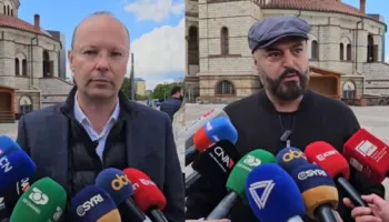 Pezullimi i zgjedhjeve për kreun e degës së PD në Korçë/ Kaso: Kanë tentuar të votojnë persona që nuk janë në lista. Kandidati: S’mund të përjashtojmë asnjë demokrat
