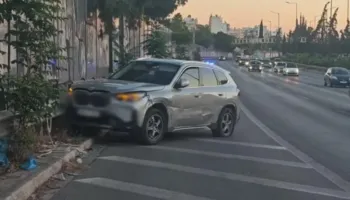 Plagosën me armë pakistanezin në Greqi, arrestohen 3 shqiptarë, 2 të tjerë ja mbathin