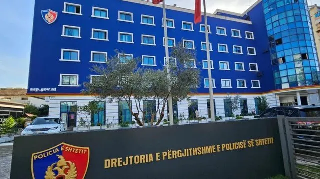 “Po punohet për kapjen e autorit”/ Shpërthimi me lëndë plasëse në Tiranë, policia njoftim zyrtar: Janë shkaktuar dëme..