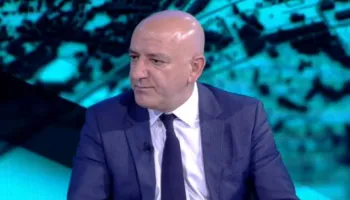 “Po shkojnë drejt së shkuarës”/ Bejko: Berisha, jo legjitim në krye të Partisë Demokratike