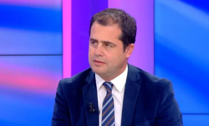 “Porti i ‘arabit’ si kështjellë në rërë”/ Bylykbashi: Korrupsioni shqiptar prodhon çudira, po sjell pasoja