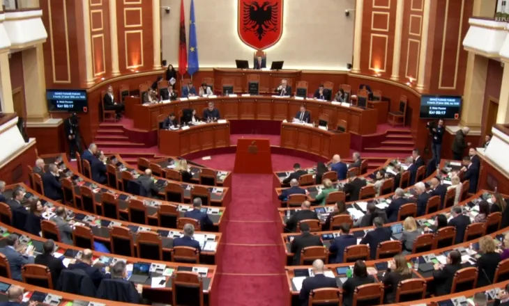 “Prapaskenat” e paktit PS-PD për rezolutën e anëtarësimit në BE, Cilët janë emrat që formuluan draftin