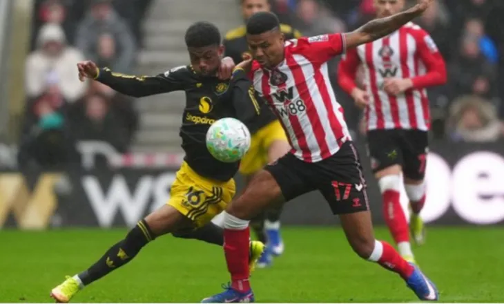 Premier League/ Manchester United del me 1 pikë nga sfida me Sunderland-in e Granit Xhakës