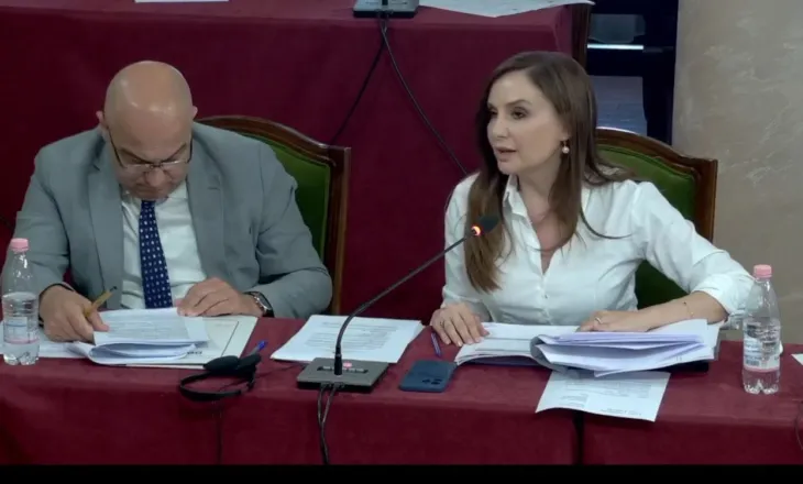 “Procesi i integrimit kërkon dy palë, jeni të njëanshëm”/ Tabaku: 60% e tenderëve shkojnë vetëm për 12 kompani!