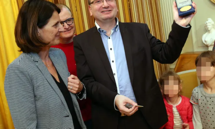 Profesori që shpiku një ‘Nobel’ për veten: një histori aq absurde sa duket si film