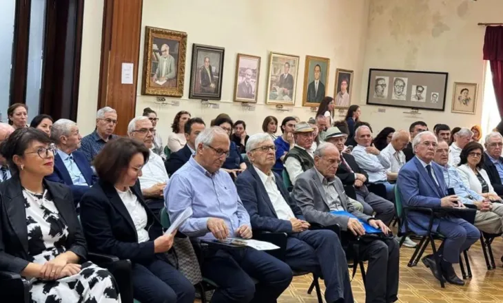 Promovimi i kolanës së botimeve shkencore të akademikut Rexhep Meidani në ASH