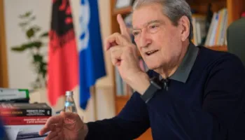 Protesta e 8 majit/ Berisha: Ne nuk pajtohemi kurrë me këtë regjim dhe do bëjmë gjithçka për largimin e tij