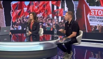 Protesta për gjuhën shqipe në Maqedoninë e Veriut, studentët: Ndaj nesh pati dhunë fizike, na lejuan ta kalonim…