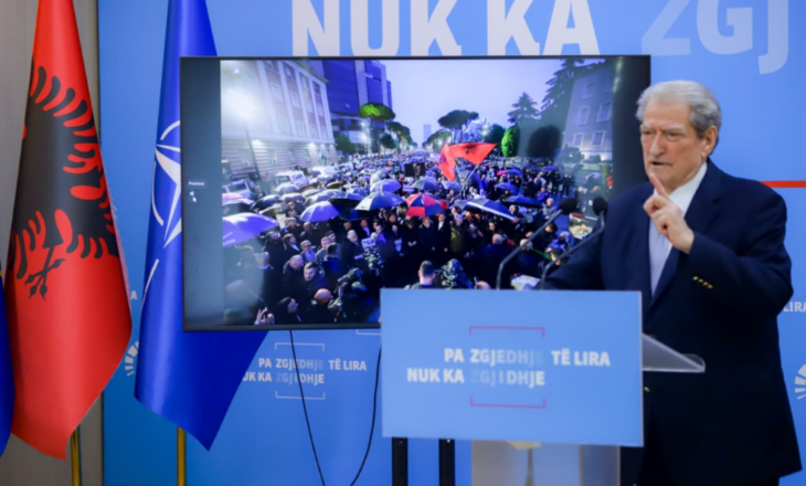 Protestë me 100 vetë?! Berisha: Uragani jonë tronditi themele e “narkoregjimit”…