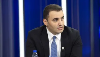 “Protestoni për të ardhmen tuaj, jo për partinë!”/ Këlliçi thirrje qytetarëve: Bashkohuni në 8 maj për të larguar Ramën