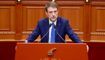 PS-PD votuan unanimisht projekt-rezolutën për integrimin në BE, Hoxha: Pjekuri politike dhe demokratike!