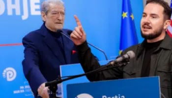“Publiko dosjet nëse ke guxim”/ Salianji ‘sy m’sy’ me Berishën: Sali kolltuku, je tmerruar sepse po humb privilegjet