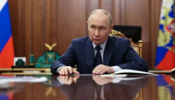 Putin: Lufta po i afrohet fundit! I gatshëm të takohem me Zelenskyn jashtë Rusisë