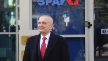 ‘Qesh mirë, kush qesh i fundit!’ Meta mesazh kundërshtarëve: Kampionët durojnë deri në fund