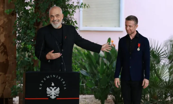 Rama dekoron Tedi Papavrami me “Yllin e Oficerit të Urdhrit Suprem të Shqiponjës”