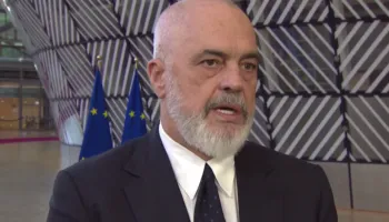 Rama në Bruksel: Shqipëria fanatike e BE, nuk ndiejmë kënaqësi nga veto