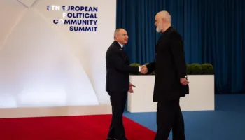 Rama në Samitin e Komunitetit Politik Europian: BE-ja duhet të ecë drejt bashkimit të plotë