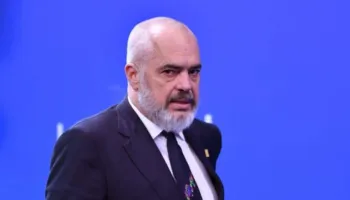 Rama për marrëveshjen për emigrantët me Italinë: Do të vijojë sa kohë e kërkon Roma