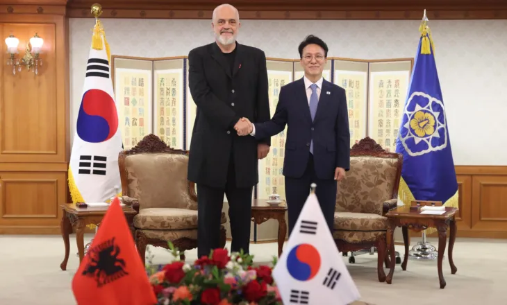 Rama takim me kryeministrin Kim Min-seok, Koreja e Jugut vlerëson “Diellën”, ministren virtuale shqiptare të AI-së