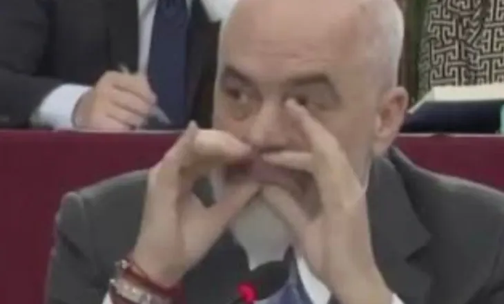Raporti: Aktivistët dhe gazetarët në Shqipëri përballen me klimë sfiduese dhe armiqësore