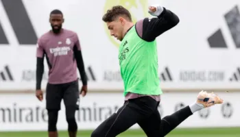 Real Madrid zbret në stërvitje pas “luftës civile”, Valverde kthehet në fushë pas grushtit të Tchouameni