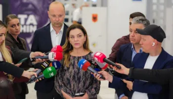 Referendumi për Berishën/ Deri në orën 15:00 votuan 28 mijë anëtarë, pjesëmarrje më e ulët se në 2021