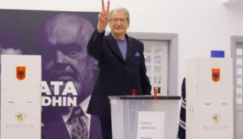 Referendumi për rikonfirmimin e Berishës në krye të PD, mbyllet procesi i votimit