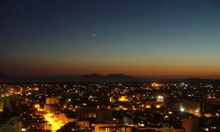 Rikthehet ‘makthi’/ Vlora sërish pa ujë të pijshëm, shkak një avari e rëndë në tubacionin, UKV: Janë stakuar të gjitha stacionet e ujësjellësit