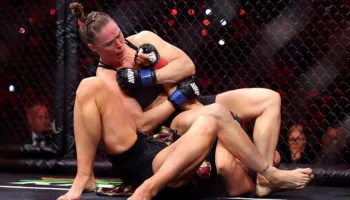Ronda Rousey rikthehet me fitore, i mjaftojnë 17 sekonda për të mposhtur Gina Carano në kafaz