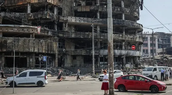 Rritet frika për përshkallëzim lufte, Rusia paralajmëron sulme të reja ndaj Kievit, Putin SHBA-ve: Tërhiqni shtetasit tuaj